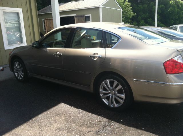 Infiniti M35 2008 photo 1