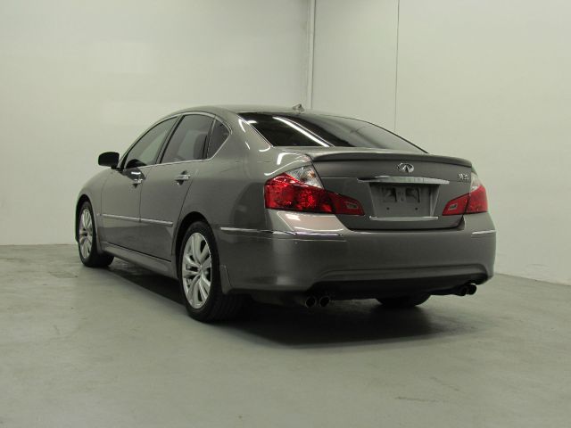 Infiniti M35 2008 photo 1