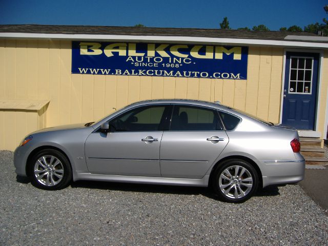 Infiniti M35 2008 photo 2