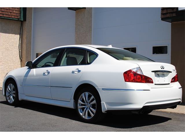 Infiniti M35 1996 Buick Sedan