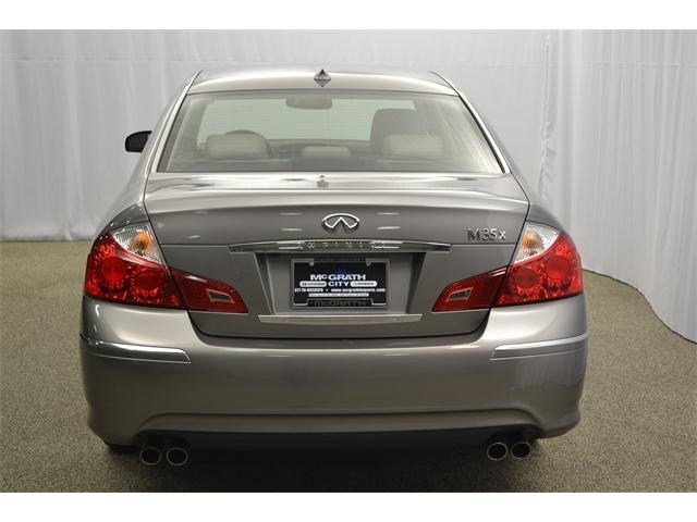 Infiniti M35x Slk55 AMG Unspecified