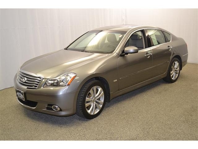 Infiniti M35x 2010 photo 3