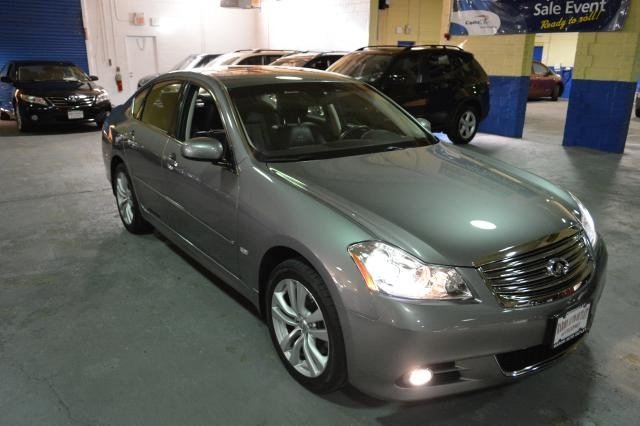 Infiniti M35x 2010 photo 5