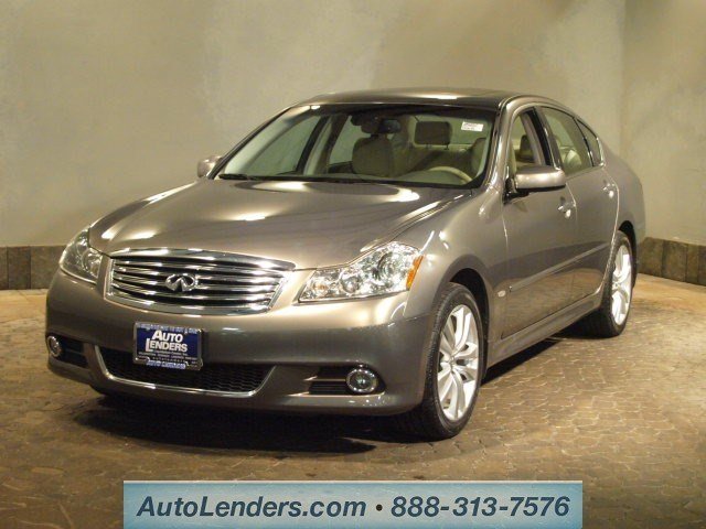 Infiniti M35x 2010 photo 3