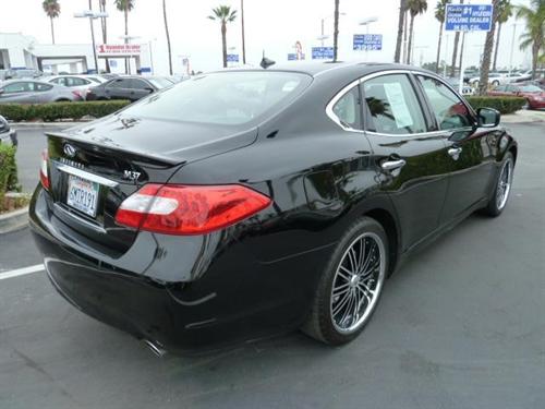 Infiniti M37 2011 photo 3