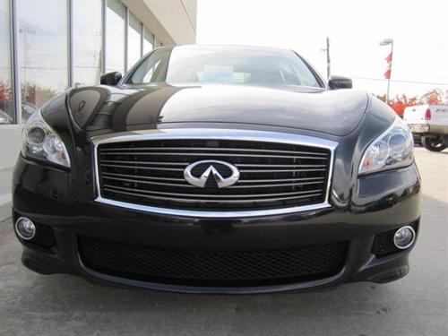 Infiniti M37 2011 photo 3