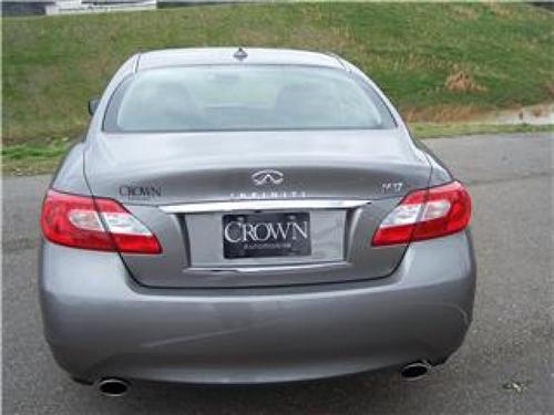 Infiniti M37 2011 photo 1