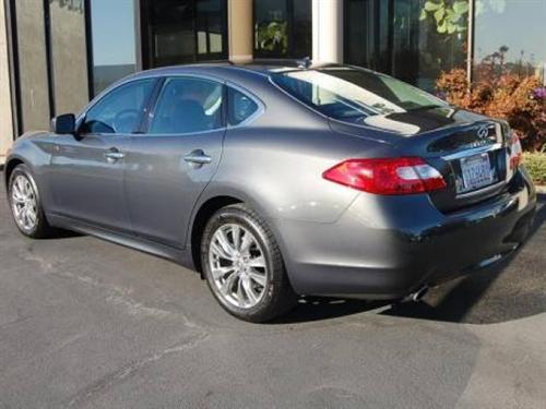 Infiniti M37 2011 photo 2