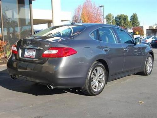 Infiniti M37 2011 photo 4