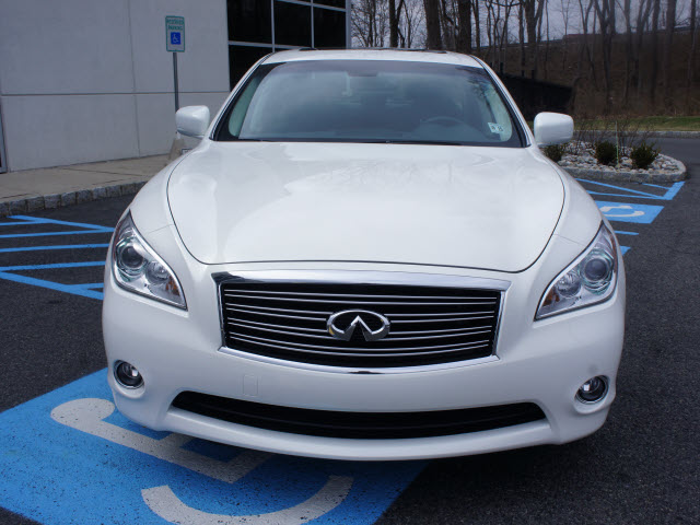 Infiniti M37x 2011 photo 5