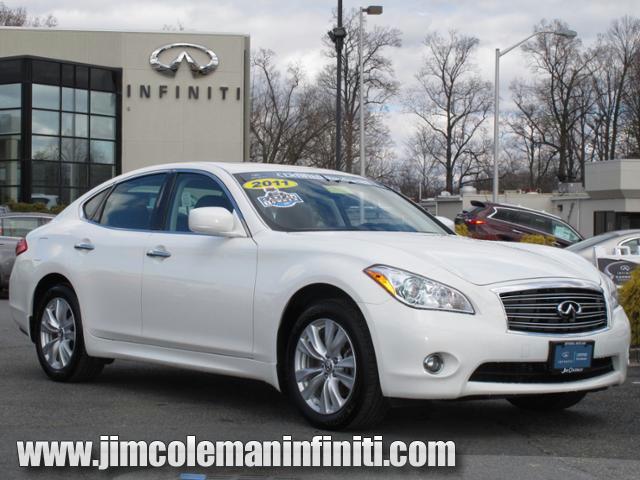 Infiniti M37x 2011 photo 4