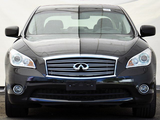 Infiniti M37x 2011 photo 1