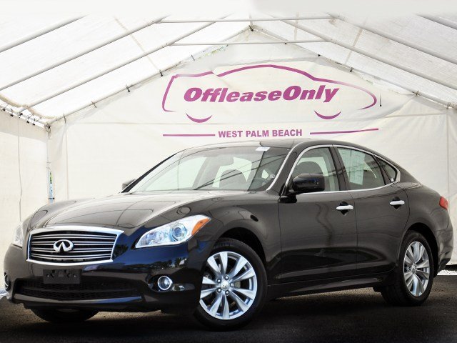 Infiniti M37x 2011 photo 4