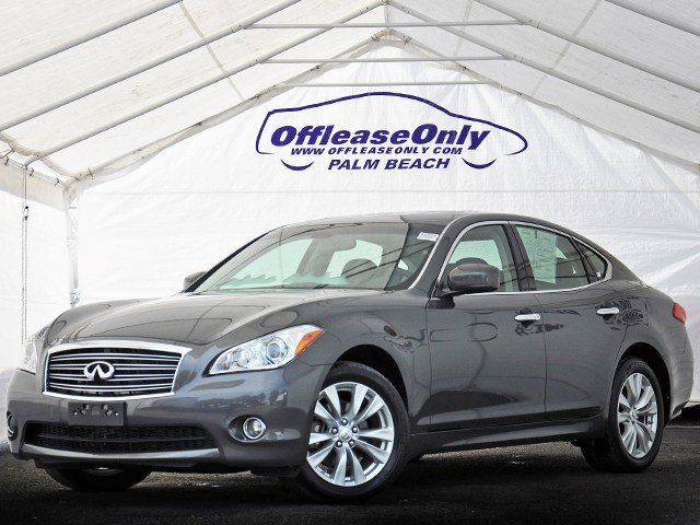 Infiniti M37x 2011 photo 4