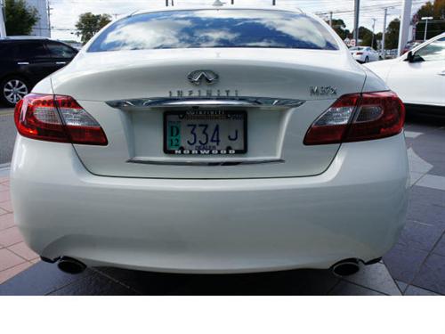 Infiniti M37x 2011 photo 3