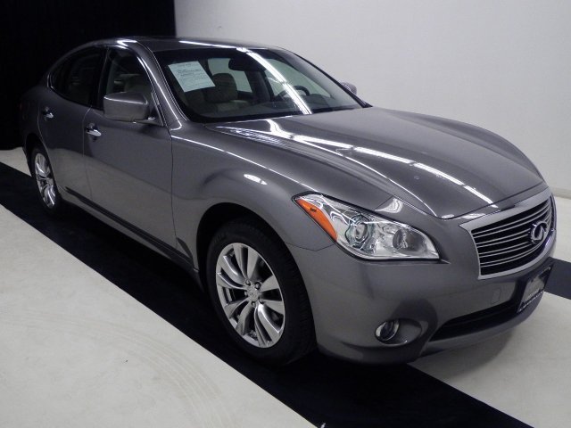 Infiniti M37x 2011 photo 3