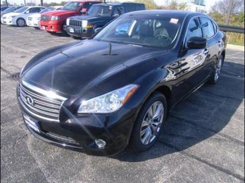 Infiniti M37x 2012 photo 2