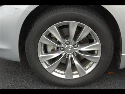 Infiniti M37x 2012 photo 1