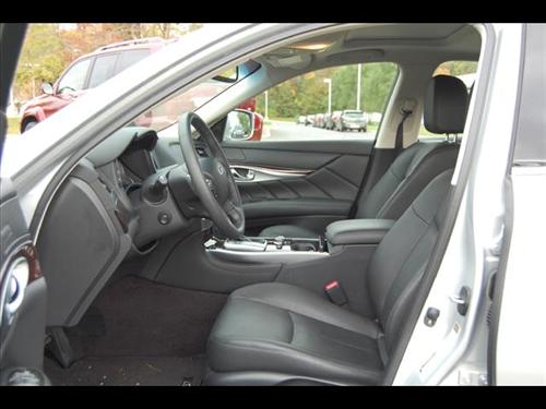 Infiniti M37x 2012 photo 2