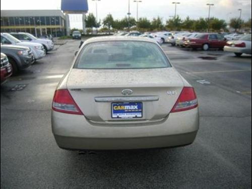 Infiniti M45 2003 photo 2