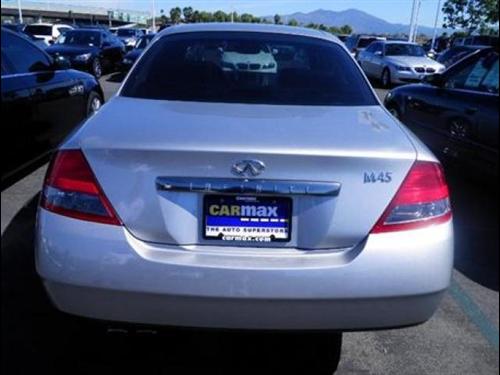 Infiniti M45 2003 photo 2