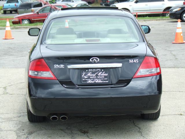 Infiniti M45 2003 photo 26