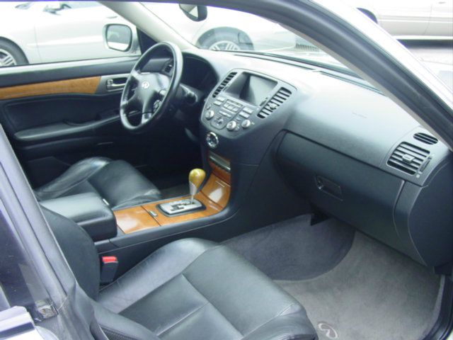 Infiniti M45 2004 photo 7