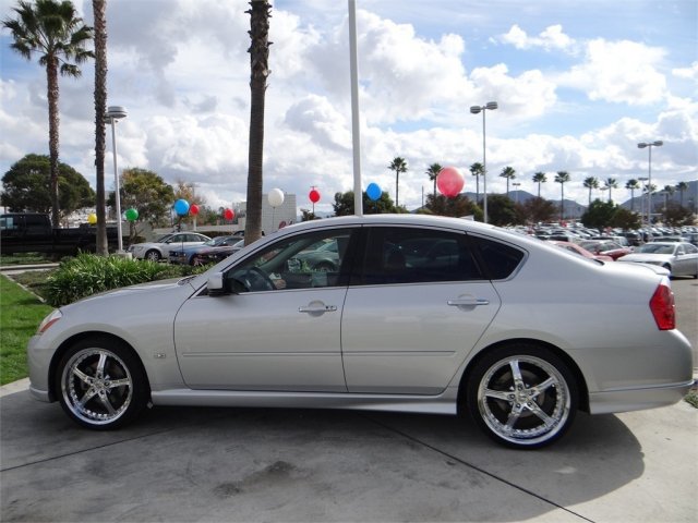 Infiniti M45 2006 photo 2