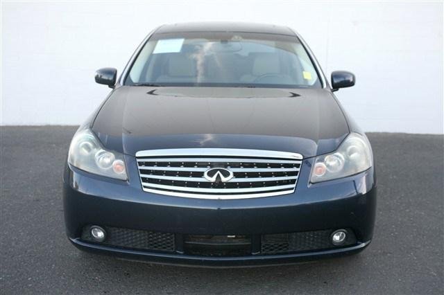 Infiniti M45 2006 photo 2