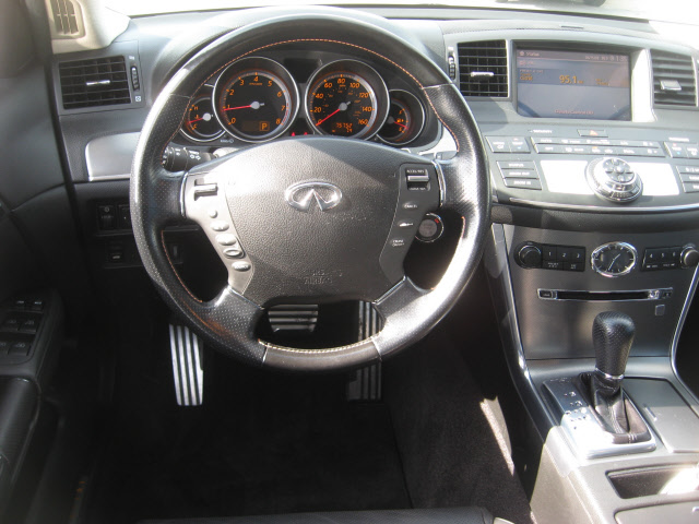 Infiniti M45 2006 photo 4