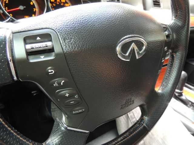 Infiniti M45 2007 photo 21