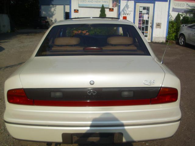 Infiniti Q45 1991 photo 5