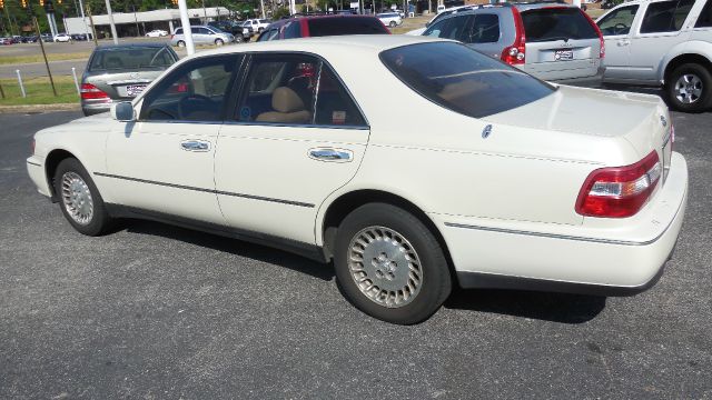 Infiniti Q45 1997 photo 4