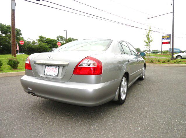 Infiniti Q45 Base Sedan