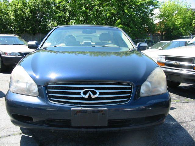 Infiniti Q45 2003 photo 3