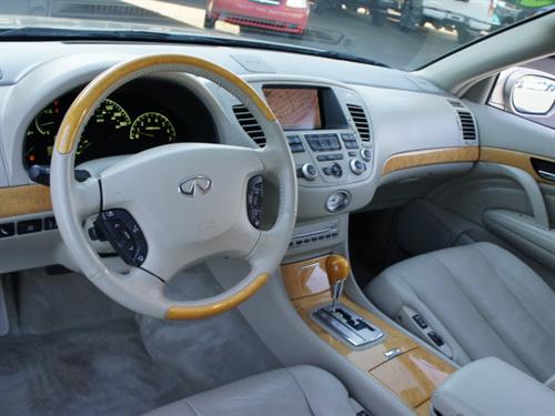 Infiniti Q45 2003 photo 1