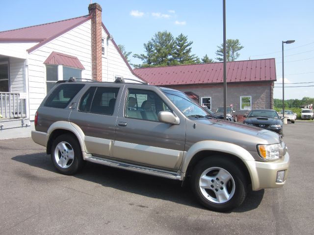 Infiniti QX4 2001 photo 39