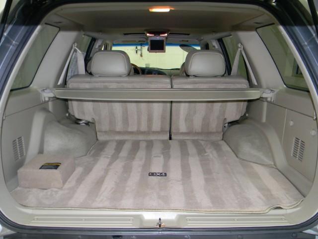 Infiniti QX4 2003 photo 4