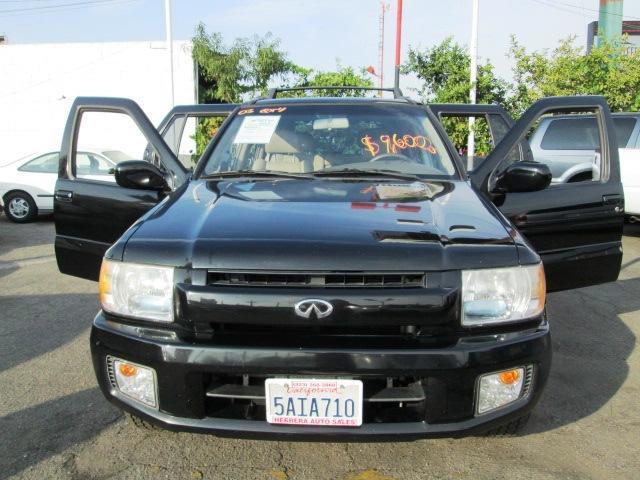 Infiniti QX4 2003 photo 4