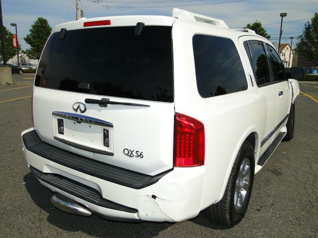 Infiniti QX56 2004 photo 60