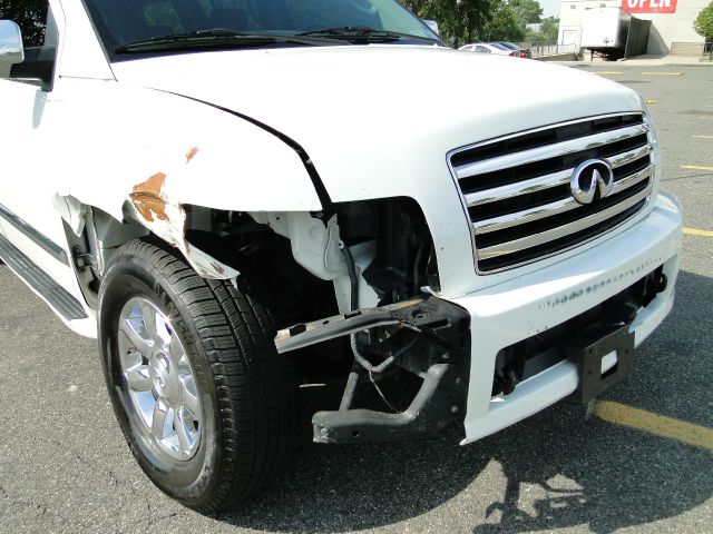 Infiniti QX56 2004 photo 64