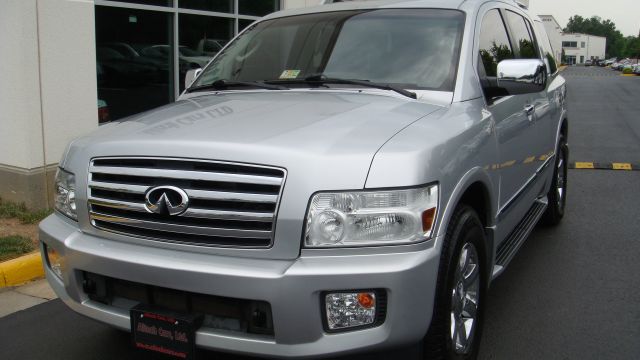 Infiniti QX56 2005 photo 3