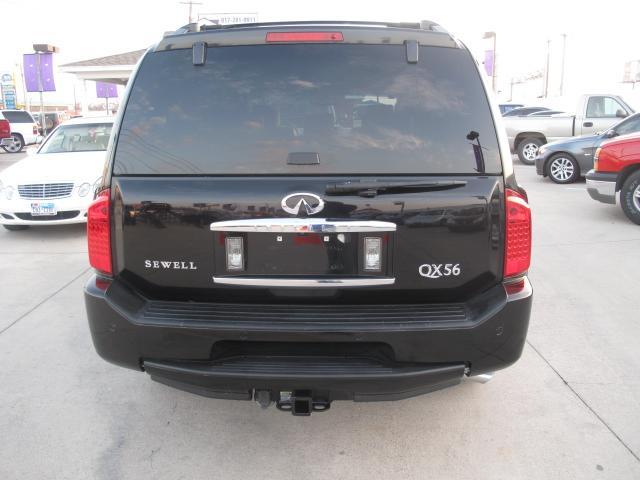 Infiniti QX56 2005 photo 5