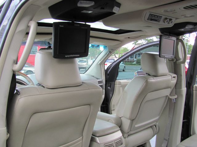 Infiniti QX56 2005 photo 16