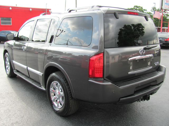 Infiniti QX56 2005 photo 42