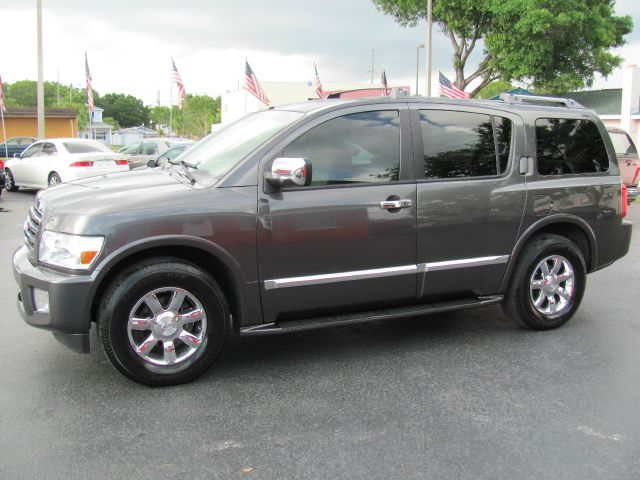 Infiniti QX56 2005 photo 45