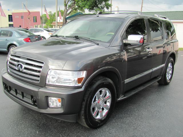 Infiniti QX56 2005 photo 48