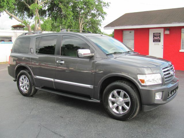 Infiniti QX56 2005 photo 51