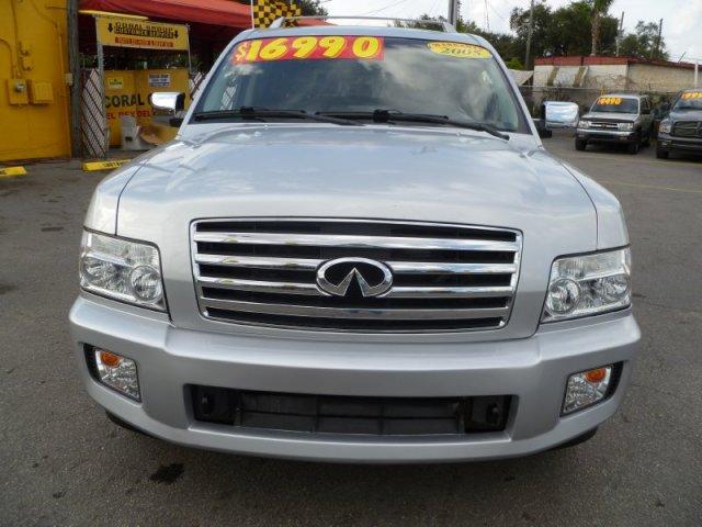 Infiniti QX56 2005 photo 1