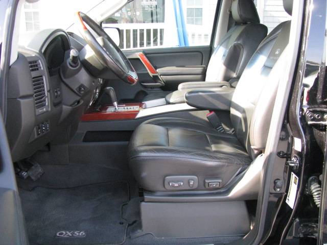 Infiniti QX56 2005 photo 3